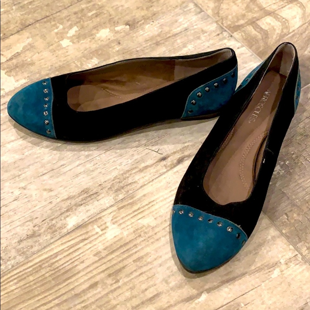 Aerosols size 9 blue and black studded flats